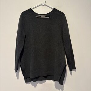 Athleta Textured Knit Sweater Womens Medium Charcoal Gray Long Sleeve Side Slits